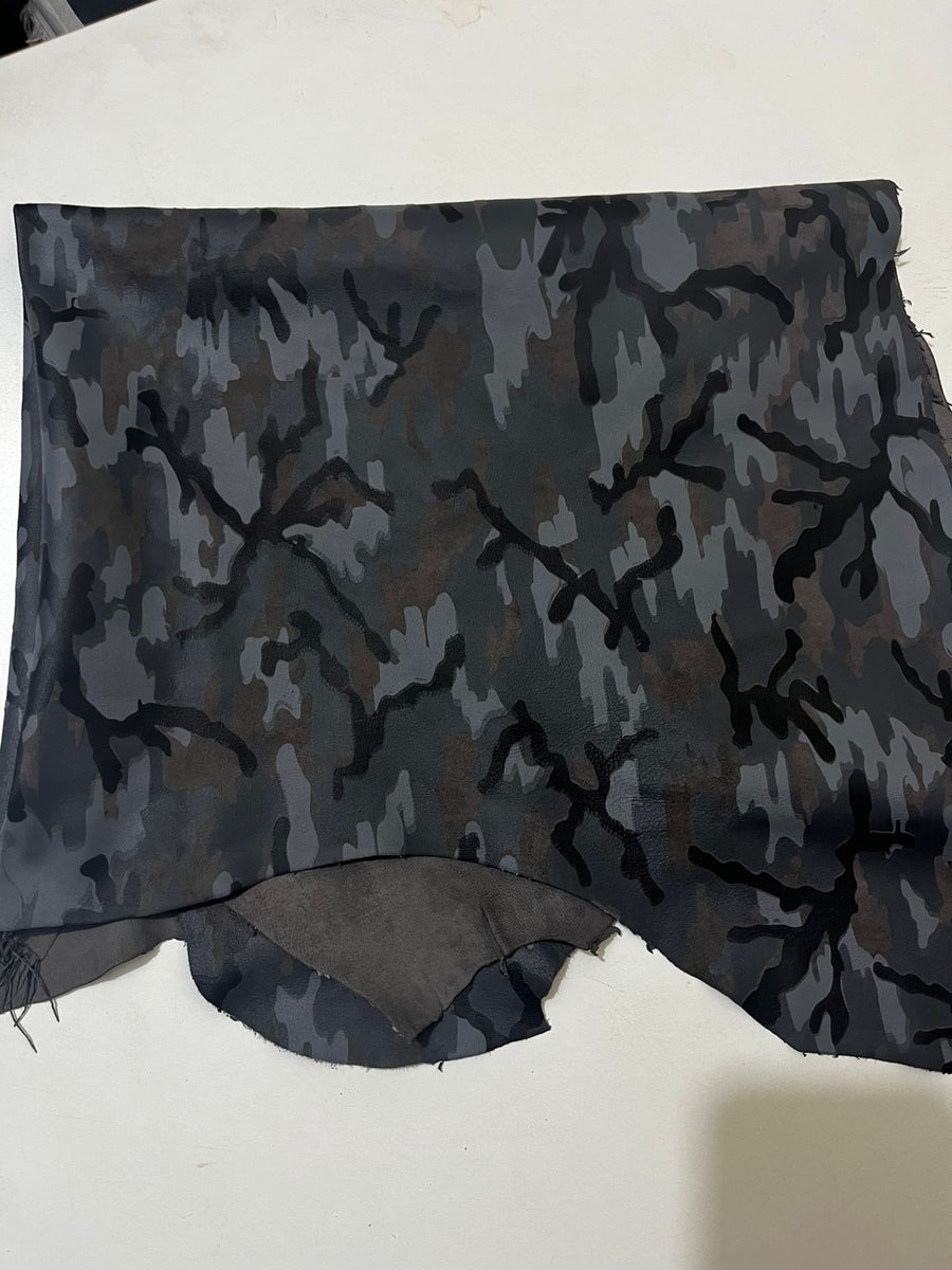 ? RaRe CrEaTiVe ReCrEaTiOnS Camo Leather Black min_weekendergreencamo1_89c918  main image 4