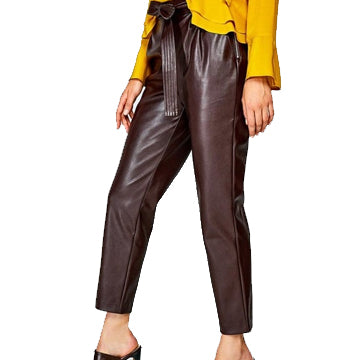 How To Pull Off Pair Of Leather Capris